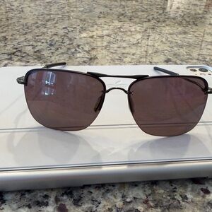 Oakley Men's Metal Aviator Sunglasses with Brown Lenses prizm lens